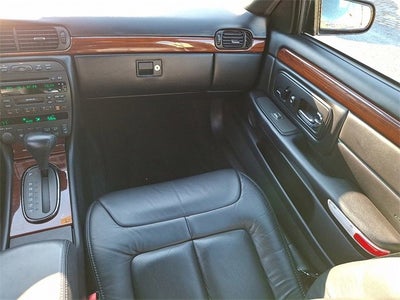 1998 Cadillac Deville Base