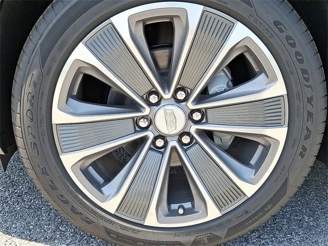 2026 Cadillac VISTIQ Luxury