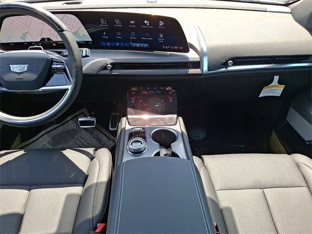 2026 Cadillac VISTIQ Luxury