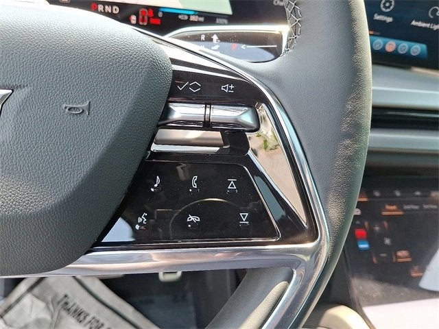 2026 Cadillac VISTIQ Luxury