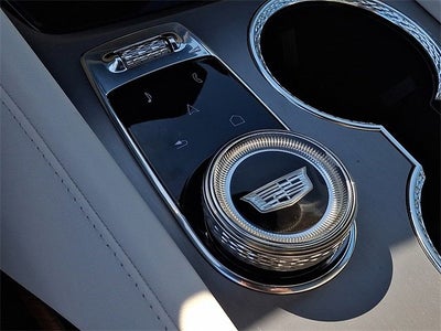 2026 Cadillac VISTIQ Sport