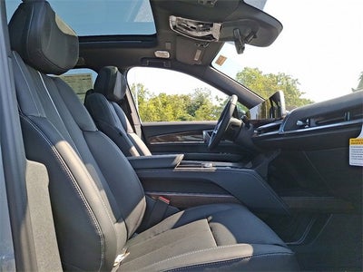 2026 Cadillac VISTIQ Sport