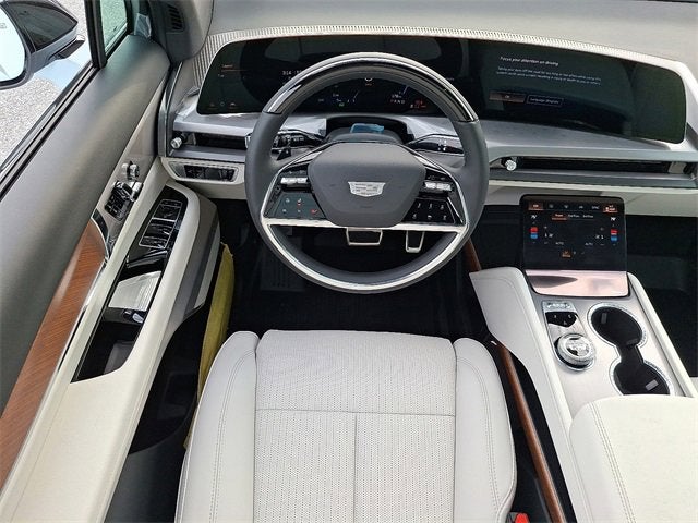 2026 Cadillac VISTIQ Sport