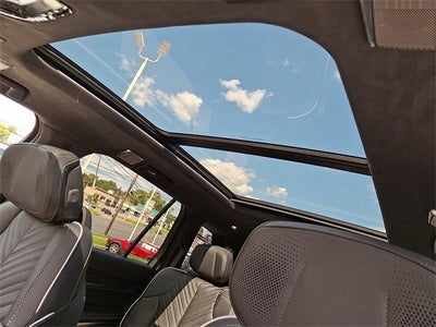 2026 Cadillac VISTIQ Platinum