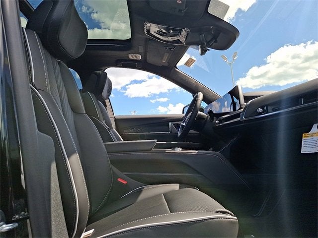 2026 Cadillac VISTIQ Platinum