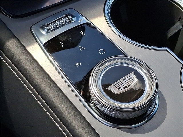 2026 Cadillac VISTIQ Platinum