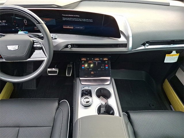 2026 Cadillac VISTIQ Platinum