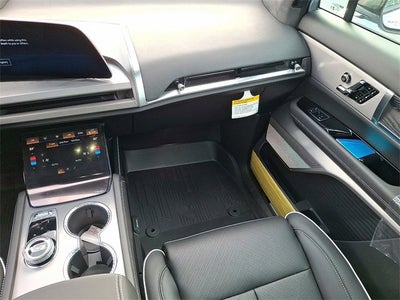 2026 Cadillac VISTIQ Platinum