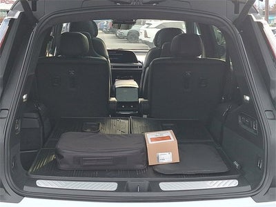 2026 Cadillac VISTIQ Platinum