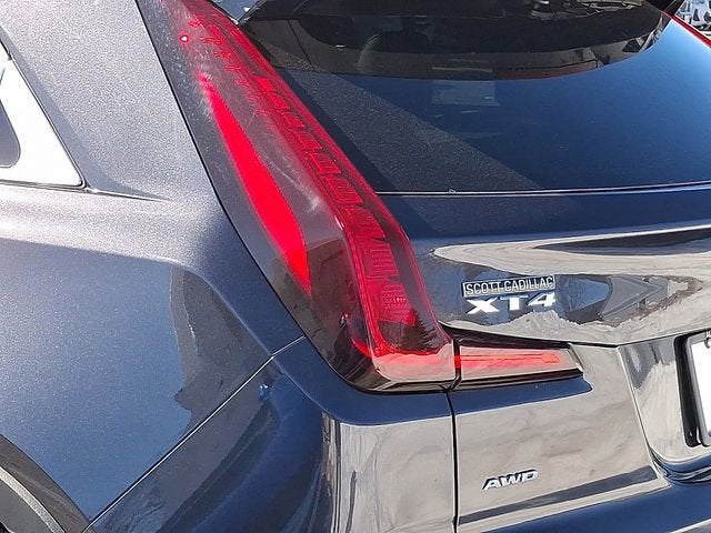 2023 Cadillac XT4 Premium Luxury