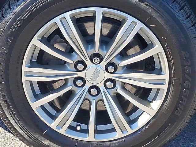 2018 Cadillac XT5 Luxury AWD