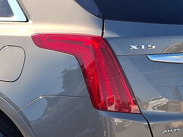 2018 Cadillac XT5 Luxury AWD