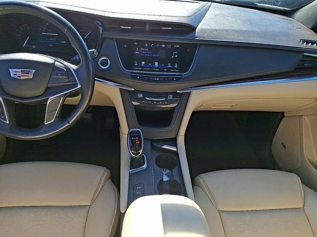 2018 Cadillac XT5 Luxury AWD