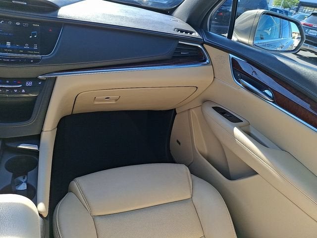 2018 Cadillac XT5 Luxury AWD