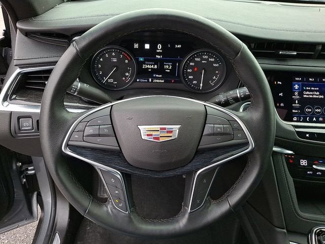 2022 Cadillac XT5 Premium Luxury