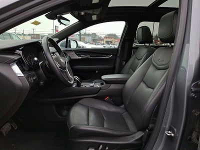 2022 Cadillac XT5 Premium Luxury