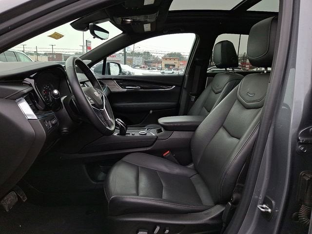 2022 Cadillac XT5 Premium Luxury