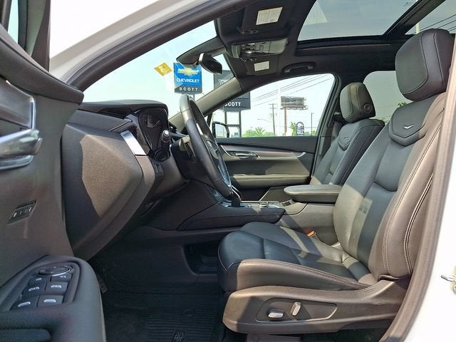 2024 Cadillac XT6 Luxury