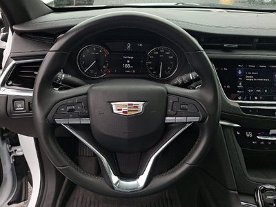 2024 Cadillac XT6 Luxury