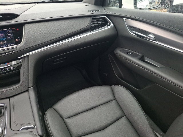 2024 Cadillac XT6 Luxury