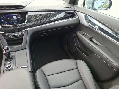 2024 Cadillac XT6 Premium Luxury