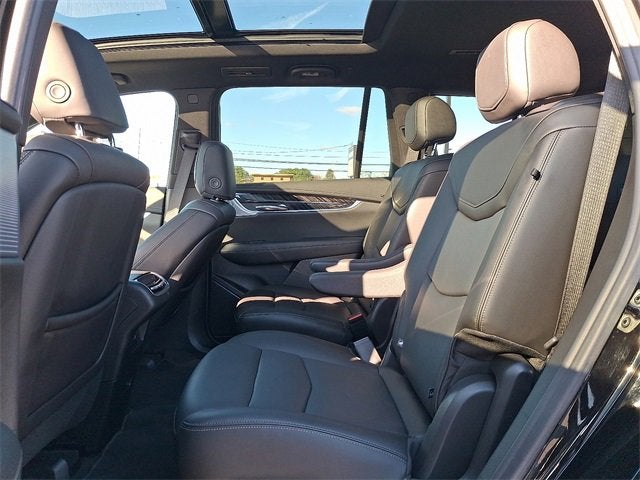 2025 Cadillac XT6 Premium Luxury