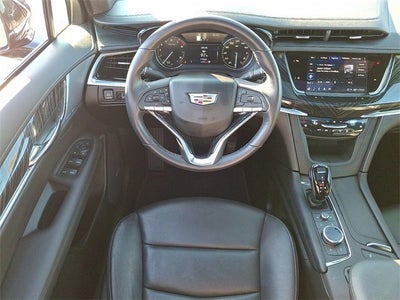 2025 Cadillac XT6 Premium Luxury