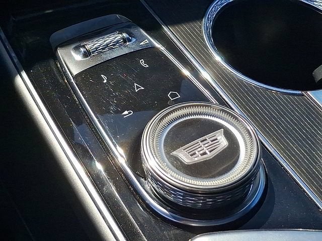 2024 Cadillac LYRIQ Sport 2