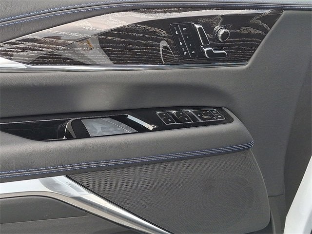 2026 Cadillac ESCALADE IQL Sport