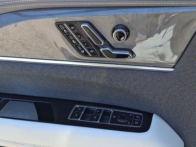 2026 Cadillac ESCALADE IQL Sport
