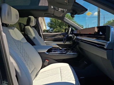 2026 Cadillac ESCALADE IQL Sport