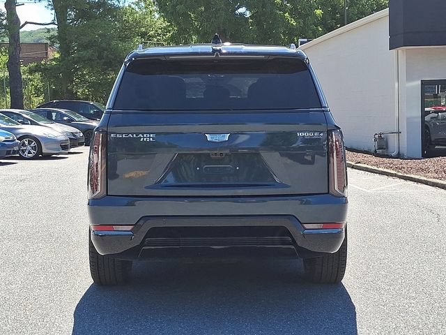 2026 Cadillac ESCALADE IQL Sport