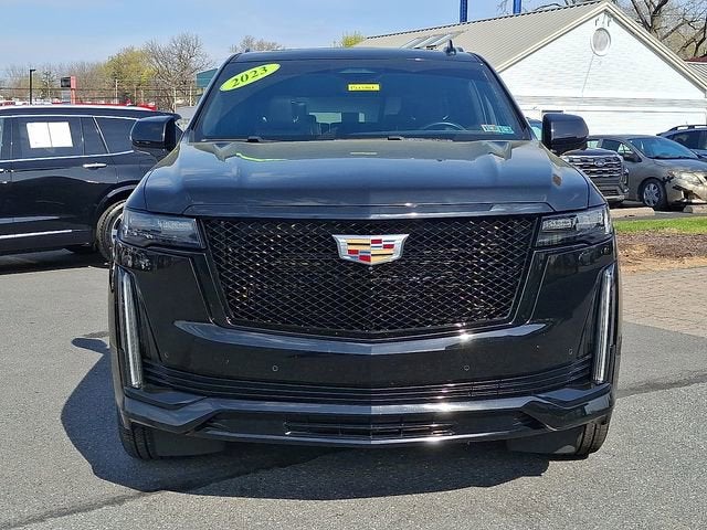 2023 Cadillac Escalade Sport