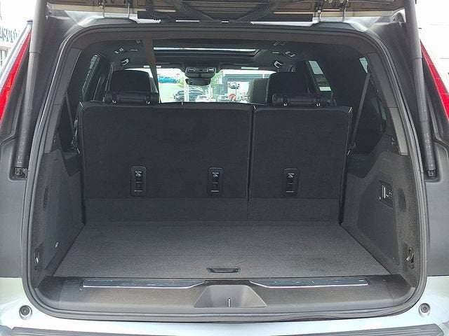 2024 Cadillac Escalade ESV Premium Luxury