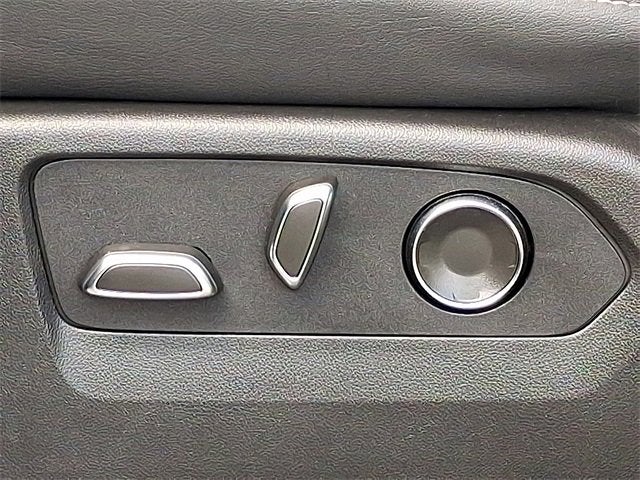 2024 Cadillac Escalade ESV Premium Luxury