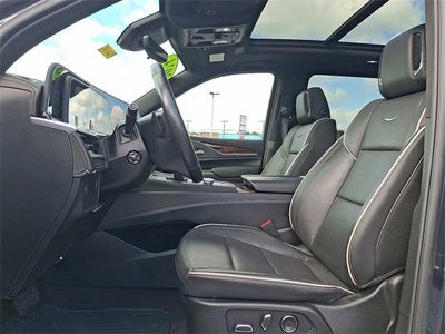 2024 Cadillac Escalade ESV Premium Luxury