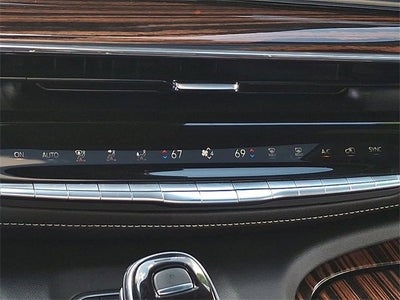 2024 Cadillac Escalade ESV Premium Luxury