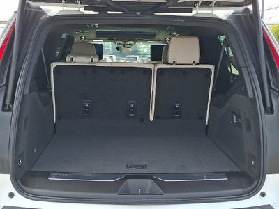 2023 Cadillac Escalade ESV 4WD Sport