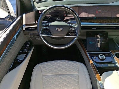 2025 Cadillac Escalade Sport Platinum